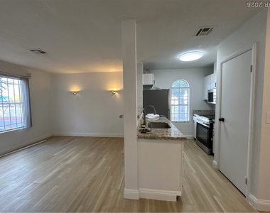 3609 Melonies Drive - Photo Thumbnail 6
