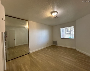 3609 Melonies Drive - Photo Thumbnail 13