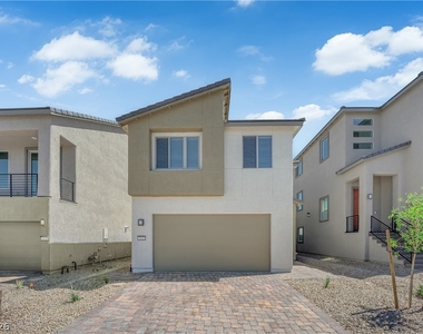 5925 Obsidian Sky Avenue - Photo Thumbnail 31