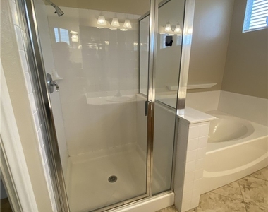 10212 Refuge Court - Photo Thumbnail 12