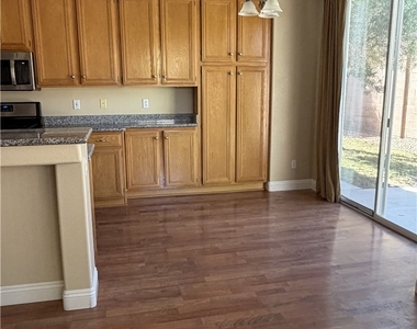 10212 Refuge Court - Photo Thumbnail 4