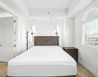 2405 W Serene Avenue - Photo Thumbnail 23