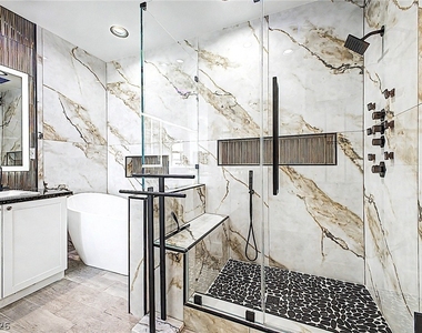 2405 W Serene Avenue - Photo Thumbnail 16