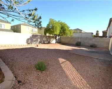 5920 Fly Fisher Street - Photo Thumbnail 20