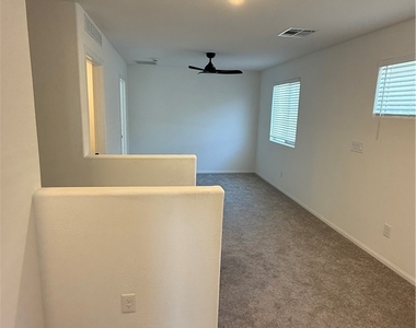 5299 Barcola Avenue - Photo Thumbnail 9