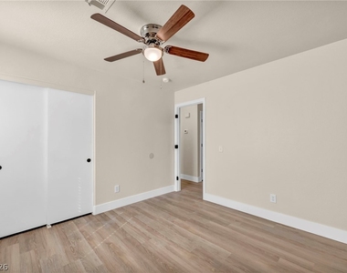 10306 Spider Rock Avenue - Photo Thumbnail 18