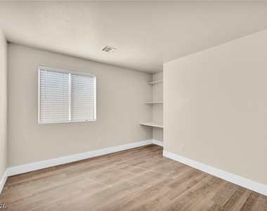 10306 Spider Rock Avenue - Photo Thumbnail 22