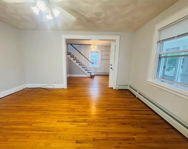 136 Melbourne St - Photo Thumbnail 7