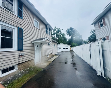 136 Melbourne St - Photo Thumbnail 1