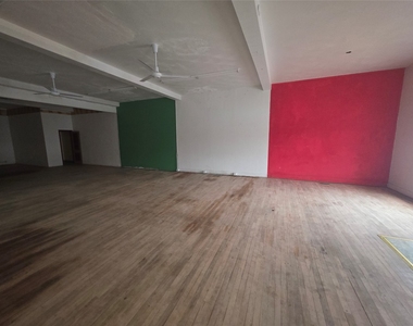 1007 Pine Street - Photo Thumbnail 6