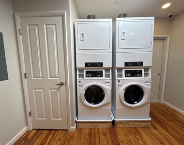 216 Main Street - Photo Thumbnail 9
