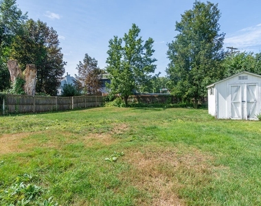 104 Van Mara Drive - Photo Thumbnail 18