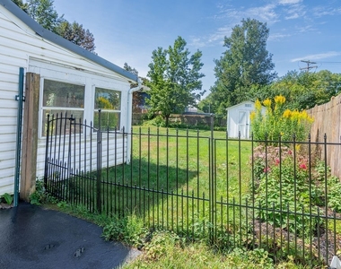 104 Van Mara Drive - Photo Thumbnail 22