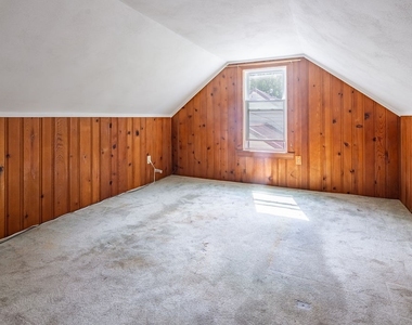 104 Van Mara Drive - Photo Thumbnail 15