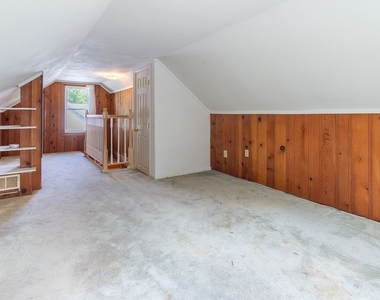 104 Van Mara Drive - Photo Thumbnail 14