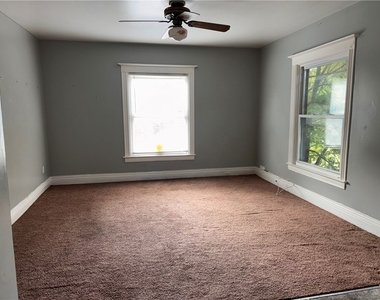 156 Cameron Street - Photo Thumbnail 4