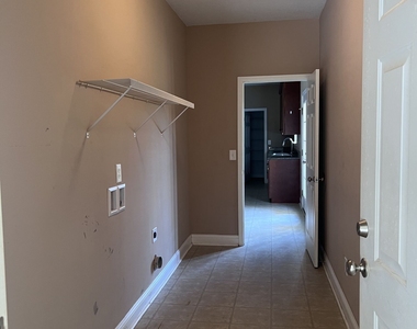 135 Hunt Road - Photo Thumbnail 6