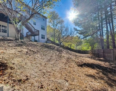 326 Canterbury Plac Drive - Photo Thumbnail 51