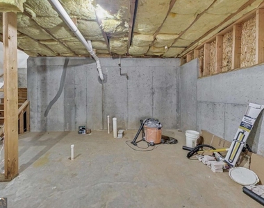 326 Canterbury Plac Drive - Photo Thumbnail 40