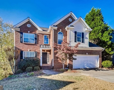326 Canterbury Plac Drive - Photo Thumbnail 7