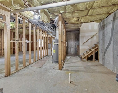 326 Canterbury Plac Drive - Photo Thumbnail 39