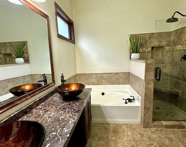 4361 Windmoor Drive Nw - Photo Thumbnail 12
