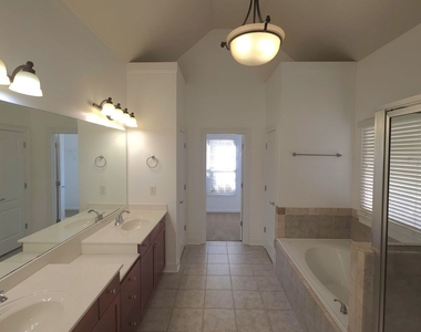 1753 Wheat Grass Way - Photo Thumbnail 17