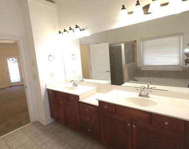 1753 Wheat Grass Way - Photo Thumbnail 18