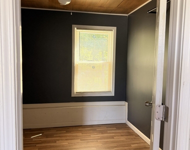 640 Valerie Circle - Photo Thumbnail 33