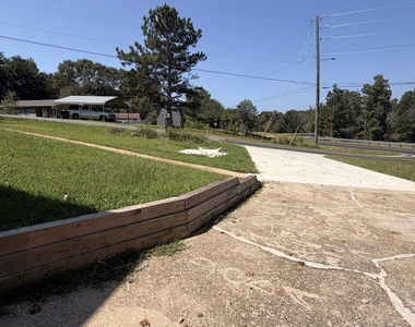 640 Valerie Circle - Photo Thumbnail 36