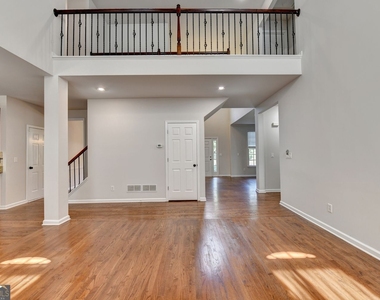 5010 Tidewater Way - Photo Thumbnail 16