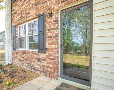 1235 Riverside Drive - Photo Thumbnail 1