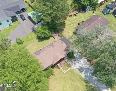 471 Moore - Photo Thumbnail 9