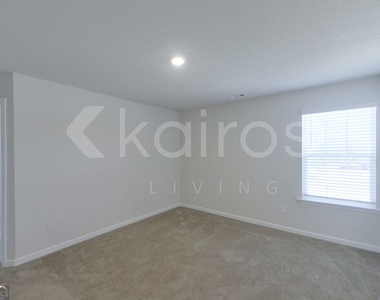 3564 Bridgewood Drive - Photo Thumbnail 7