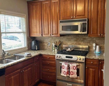 57 Karland Drive Nw - Photo Thumbnail 3