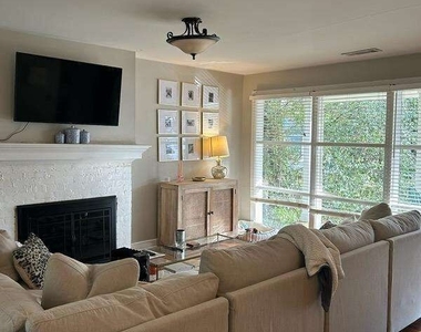 57 Karland Drive Nw - Photo Thumbnail 5
