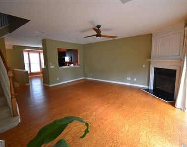 1002 Thornborough Drive - Photo Thumbnail 3