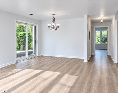 45 Augusta Drive - Photo Thumbnail 5