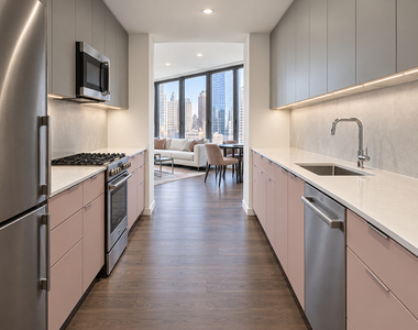230 East 30th Street - Photo Thumbnail 3