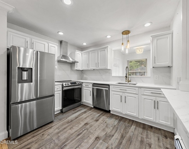 2264 Hovsons Boulevard - Photo Thumbnail 6
