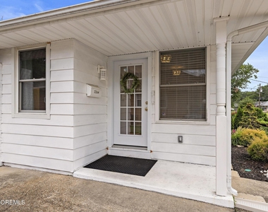 2264 Hovsons Boulevard - Photo Thumbnail 23