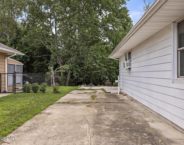 2264 Hovsons Boulevard - Photo Thumbnail 22