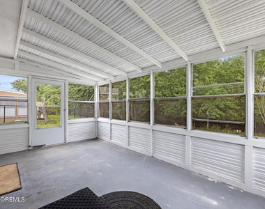 2264 Hovsons Boulevard - Photo Thumbnail 21