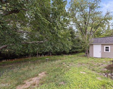 2264 Hovsons Boulevard - Photo Thumbnail 26