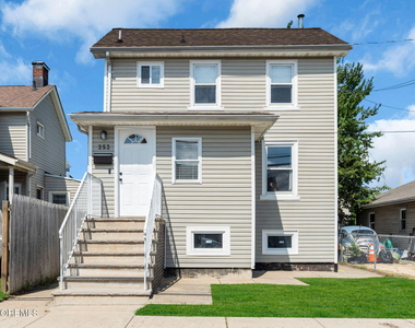 253 1st Street - Photo Thumbnail 1