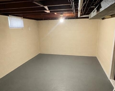 129 Dittmar Drive - Photo Thumbnail 11