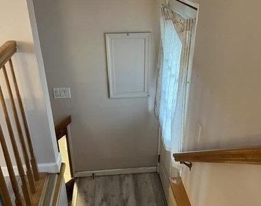 129 Dittmar Drive - Photo Thumbnail 9