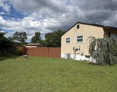 129 Dittmar Drive - Photo Thumbnail 18
