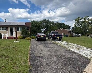 129 Dittmar Drive - Photo Thumbnail 17