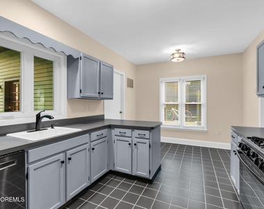 19 Mill Road - Photo Thumbnail 18